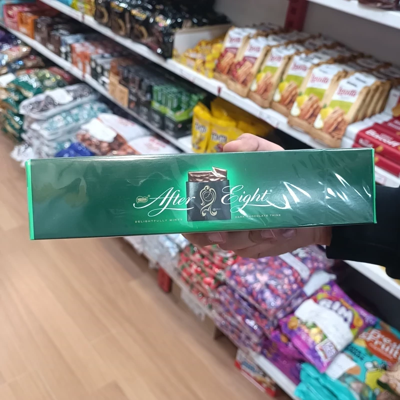 شکلات تلخ افتر ایت After Eight با مغز کرم نعنا Mint وزن 400 گرم