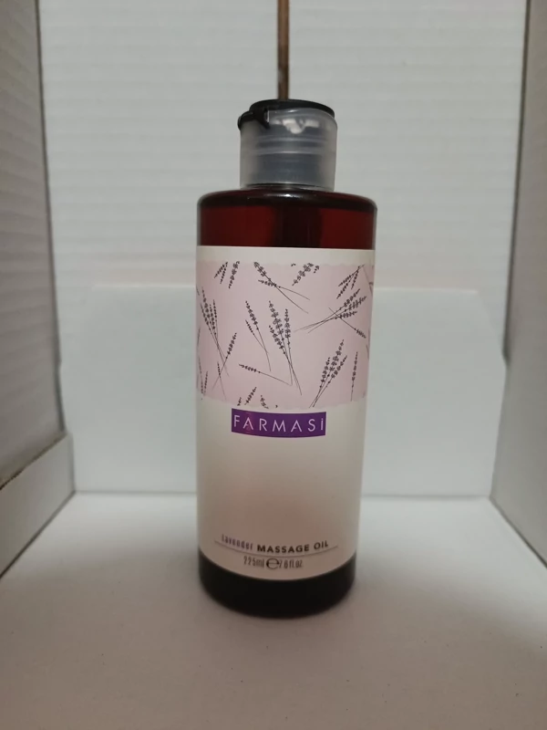 روغن ماساژ مدل لاوندر فارماسی Lavender pharmacy massage oil