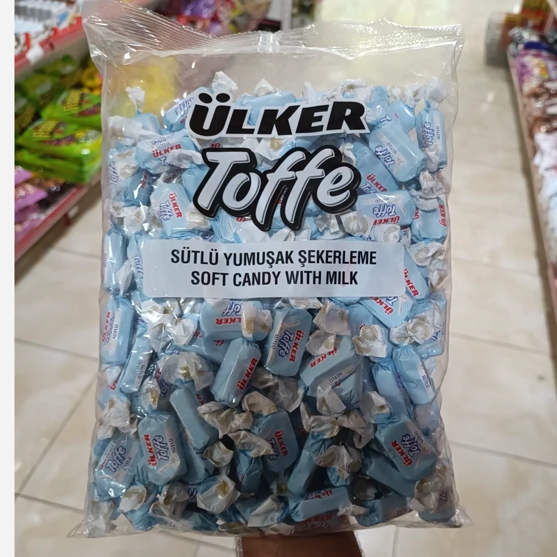 شکلات پذیرایی اولکر با کرم شیری Ulker Toffe Sutlu وزن 1000 گرم
