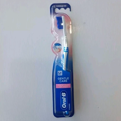 مسواک اورال بی Oral B برای دندانهای حساس با برس نرم ساخت ایرلند