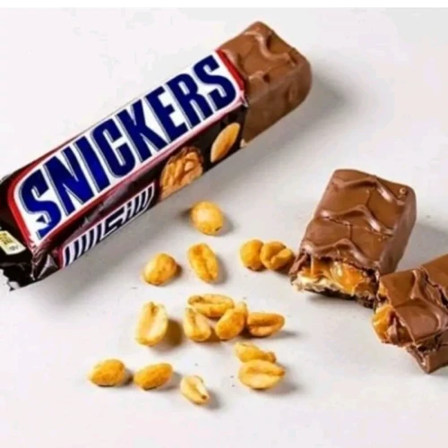 شکلات اسنیکرز Snickers با مغز بادام وزن 50 گرم